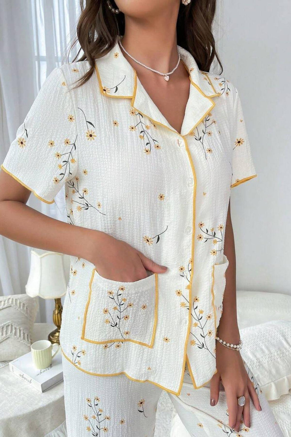 Pyjama-Set mit Gänseblümchenmuster und Taschen -7019