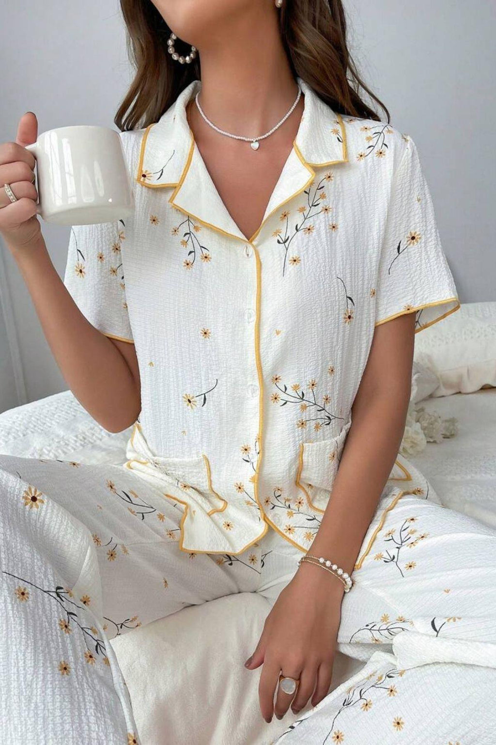 Pyjama-Set mit Gänseblümchenmuster und Taschen -7019