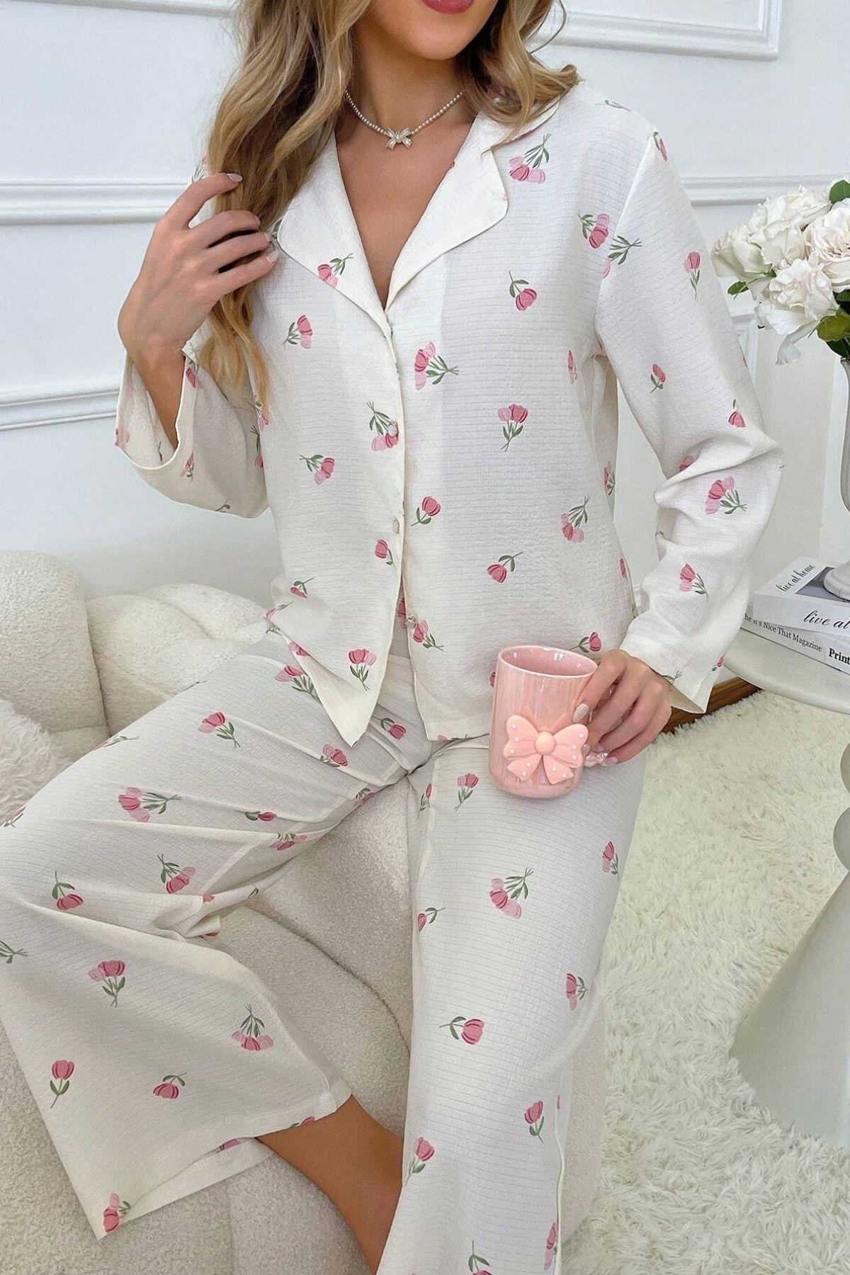 Off-White gemusterter, geknöpfter langer Pyjama 7085