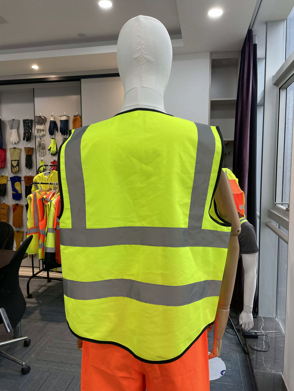Warnwesten – Reflektierende Arbeitsjacken, superhelle neongelb-orange Streifen, strapazierfähiges, hochsichtbares Gewebe, Unisex für Bauwesen, Verkehr, Laufen, Sicherheit, Lagerhaltung – für Damen und Herren